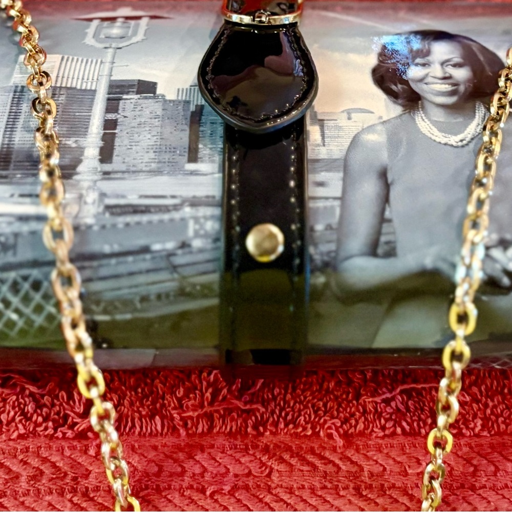 Stylish Black and Gold Women's Bag